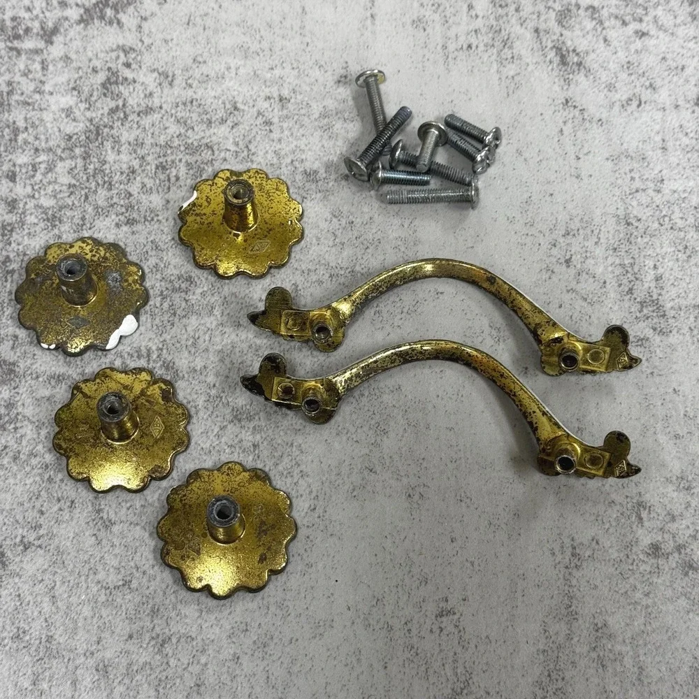 Vtg French Provincial Dresser Hardware: Brass & White Handles Knobs, Set of 6